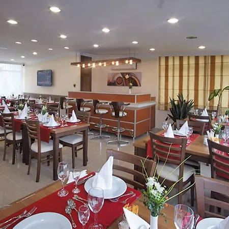 מלון Grand Unal 3*