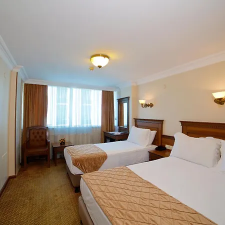 酒店 格兰德乌纳尔酒店 3*