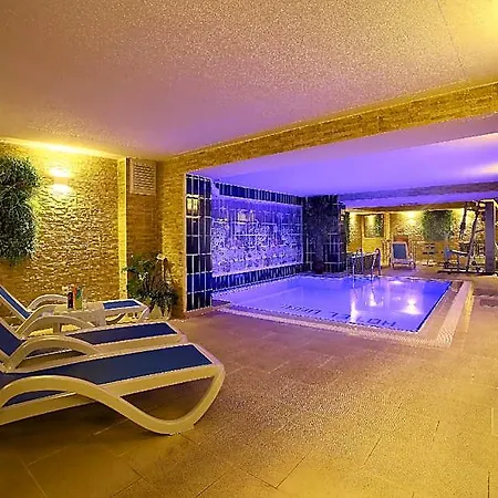 Hotel Grand Unal 3*